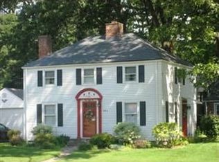 486 Plumtree Rd, Springfield, MA 01118
