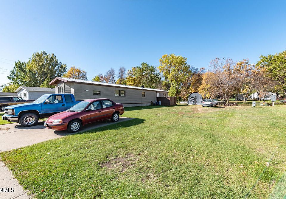 1011 1st Ave NE, Hazen, ND 58545 MLS 4010265 Zillow