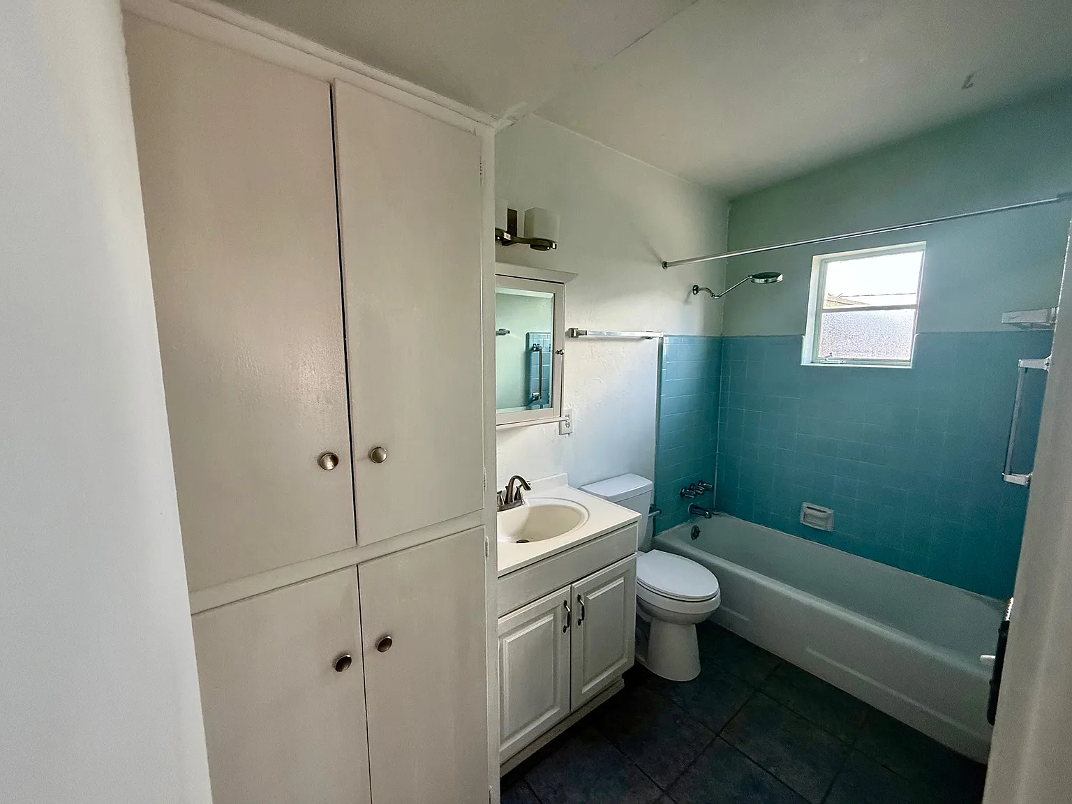 2 bed, 782 sqft, $1,085 — Photo 3