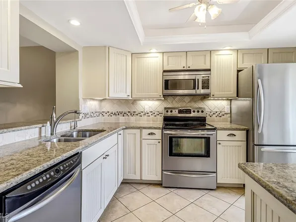 7430 Lake Breeze Dr APT 206, Fort Myers, FL 33907