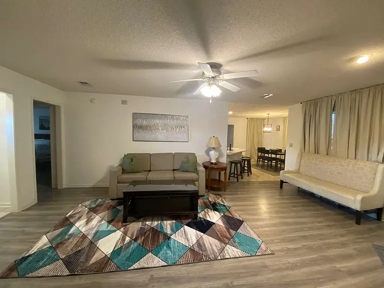 821 Belle Rive Dr — Photo 20