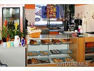 2nd image of 201 Wildwood Dr