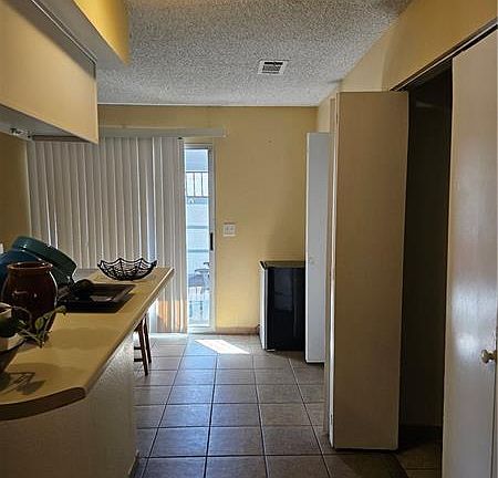 5th image of 211 N Lamb Blvd Unit D