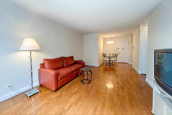 Rented by Town Residential | media 14