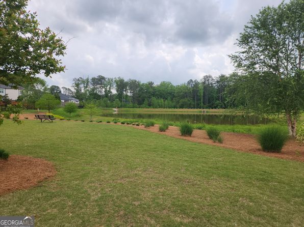 883 Ironhorse Ln SW, Mableton, GA 30126