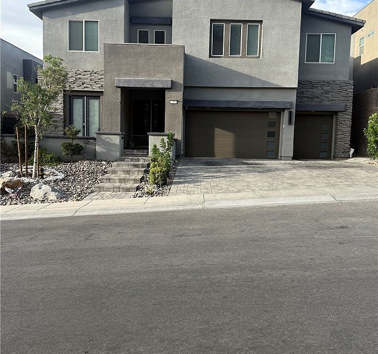 1st image of 230 Shaded Canyon Dr