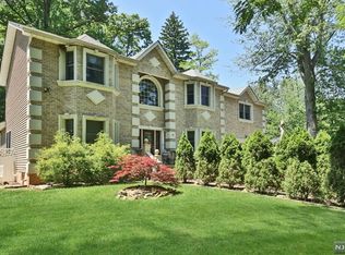 95 Knickerbocker Rd, Demarest, NJ 07627