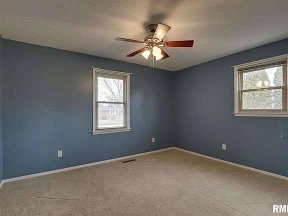3rd image of 1601 S 30th St