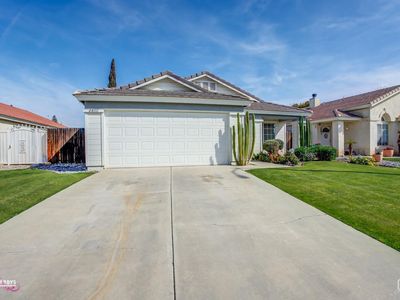 8800 Winlock St, Bakersfield, CA, 93312