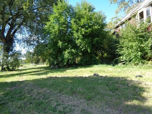 detroit-michigan-88610954 picture