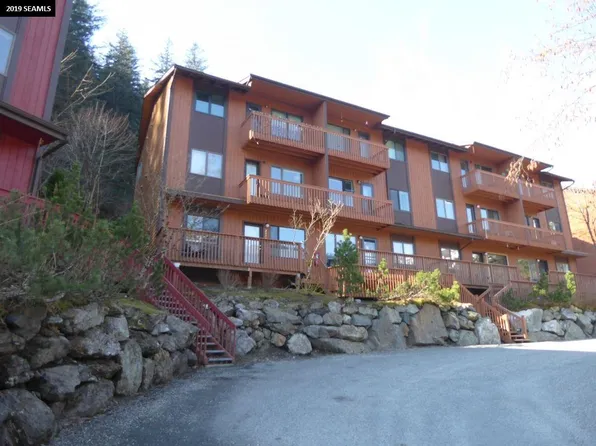 2154 Lawson Creek Rd APT D, Douglas, AK 99824