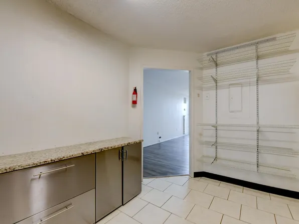 232 Harmon Cove Tower image 9 of 46