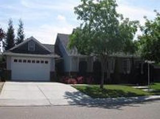 368 S Redwood Dr, Reedley, CA 93654