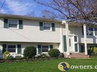 1206 Turf Dr, Oceanport, NJ 07757