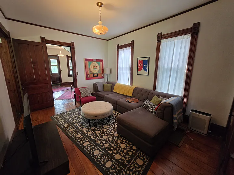 2809 Cottage Grove Ave — Photo 10