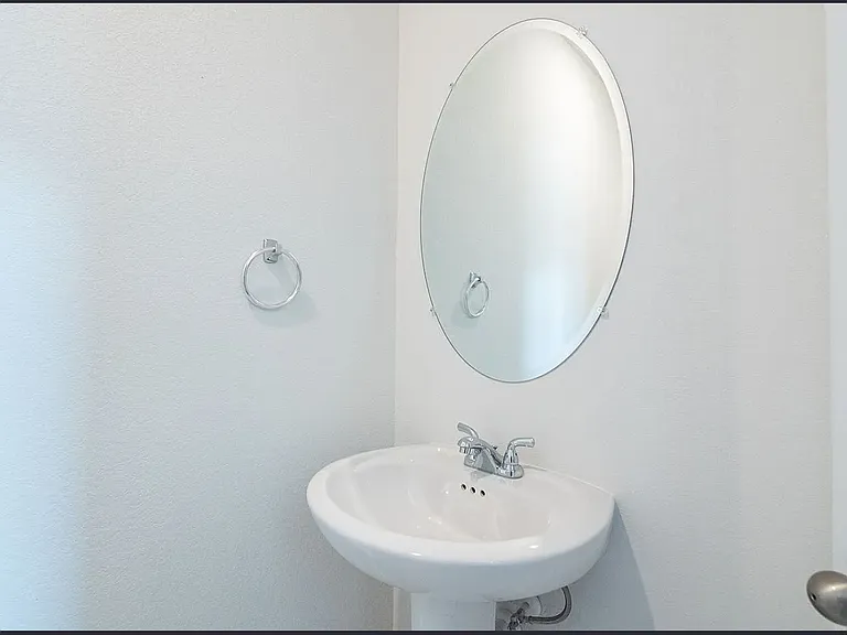 104 Greenthread Dr — Photo 11