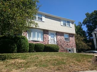 45 Sunset Hill Rd, West Roxbury, MA 02132