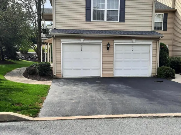 117 Cardinal Ln, Hummelstown, PA 17036