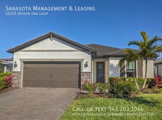 16328 Hidden Oak Loop, Lakewood Ranch, FL 34211