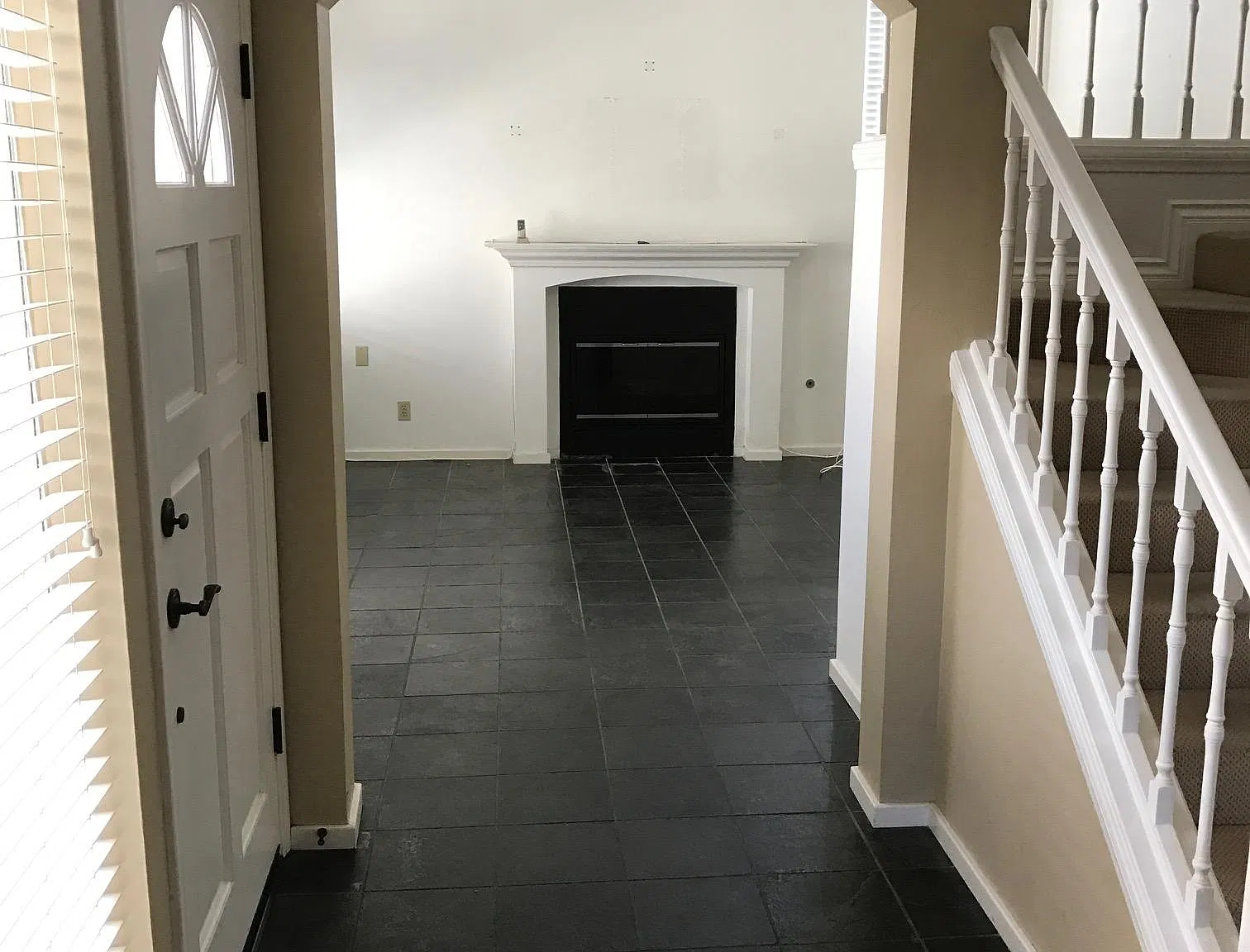 3 bed, 2.5 bath, 1476 sqft, $5,400 — Photo 1