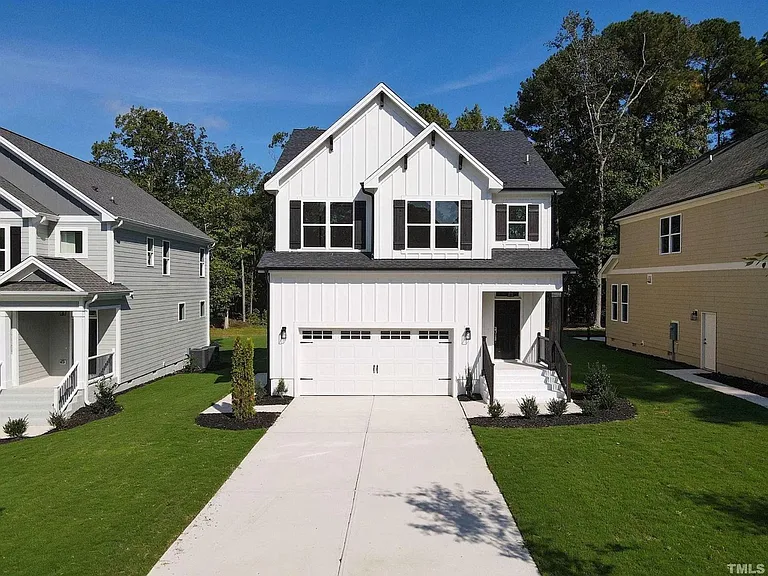 1907 Edgerton Dr — Photo 8