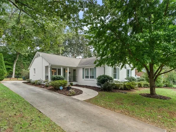 839 N Avalon Rd, Winston Salem, NC 27104
