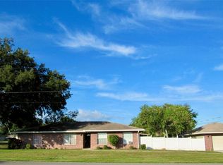 202 Saint Lucie Rd, Winter Haven, FL 33884