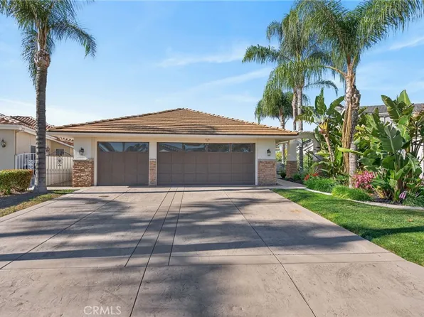 30251 Swan Point Dr, Canyon Lake, CA 92587