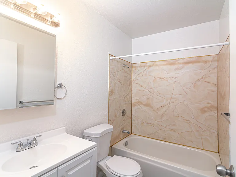 3101 Garden Cir #15 — Photo 11