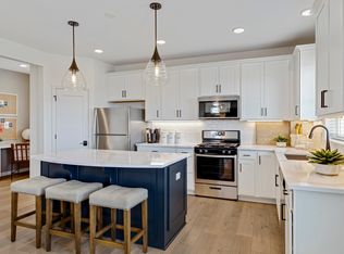 10671 Ithaca Ln N, Maple Grove, MN 55369