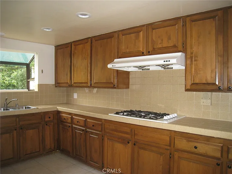 747 Fairview Ave #747C — Photo 3