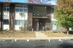 7559 Hazelcrest Dr APT D photo 1