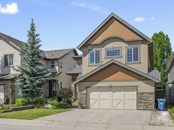144 S Silverado Skies Mnr SW, Calgary, AB T2X 0K2