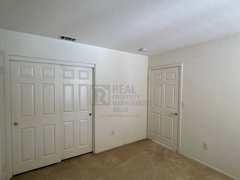 1266 Euclid St — Photo 12