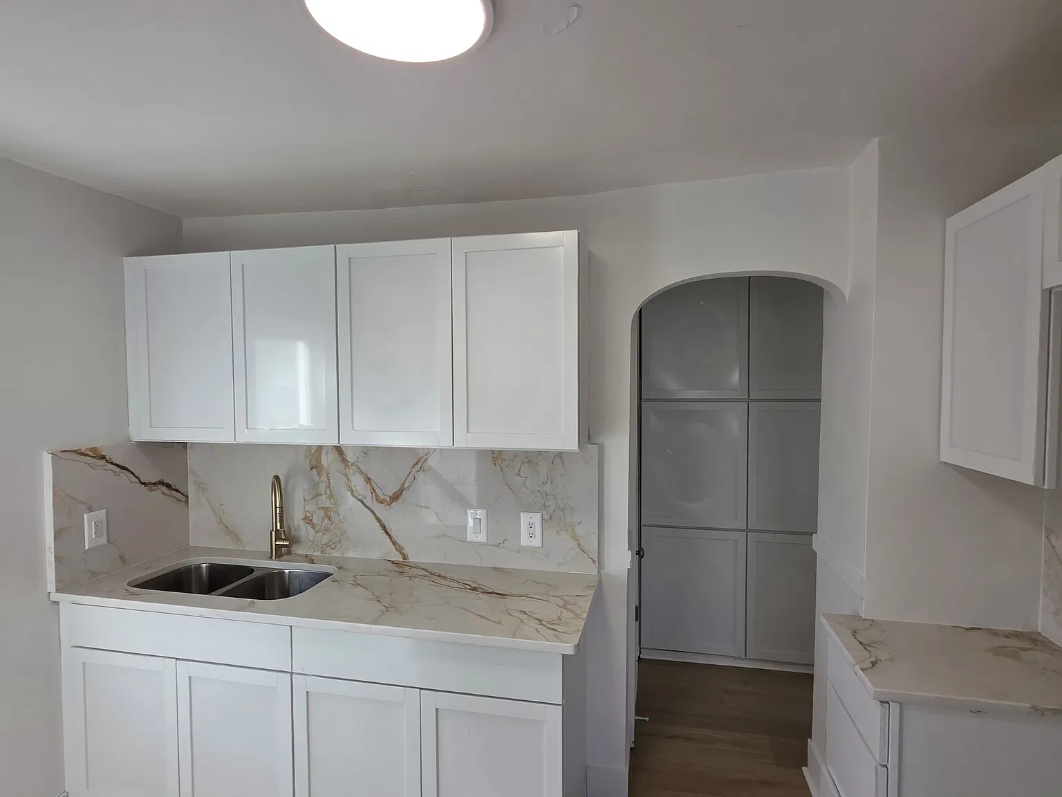 1 bed, 550 sqft, $1,385 — Photo 3