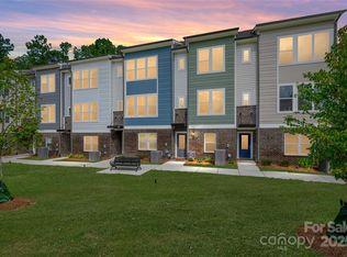 Central Living at Craig, Charlotte, NC 28211