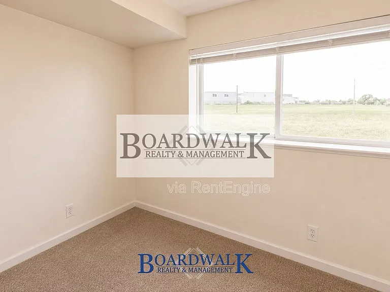 4653 W Harman Dr #3 — Photo 7