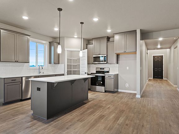 4515 W Thrush ST by Aho Construction