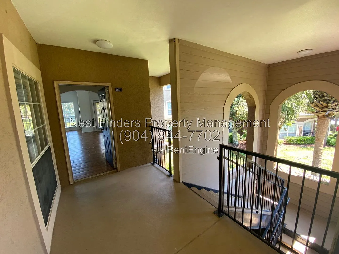 3 bed, 2.0 bath, 1355 sqft, $2,100 — Photo 3