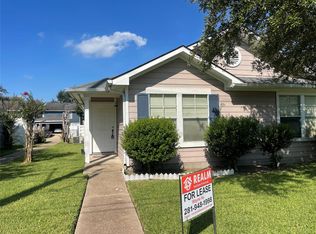 3759 E Traditions Ct, Houston, TX 77082