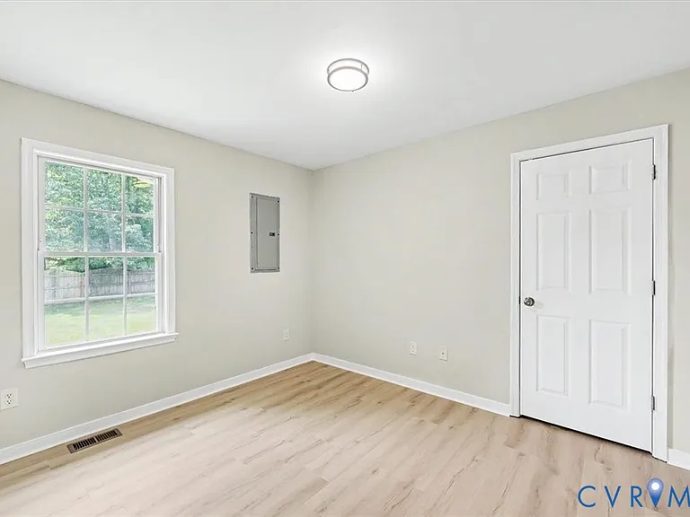 10017 Chartwood Ct — Photo 10