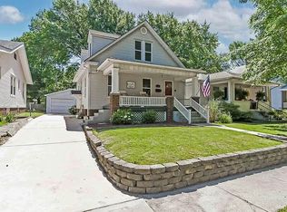 1916 S Holmes Ave, Springfield, IL 62704