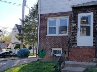 270 Pleasant Pl, Teaneck, NJ 07666