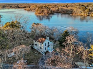 149 Forge Rd, Calverton, NY 11933