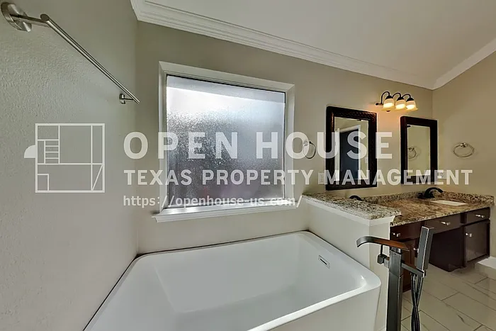 617 Creek Point Dr — Photo 13