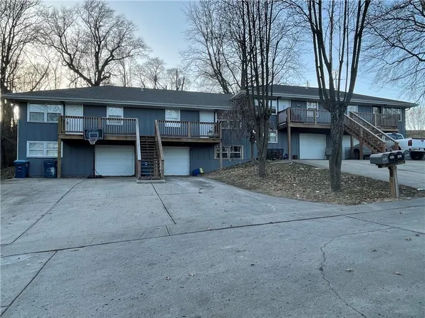 401-407 S Forest Ave, Independence, MO 64054