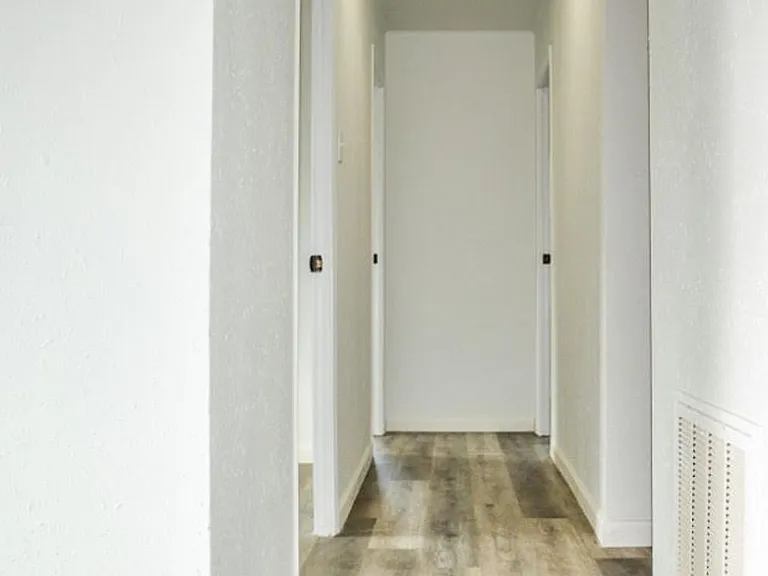 11 King Dr — Photo 23