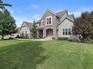 N53W17480 Ridgeline Trl, Menomonee Falls, WI 53051