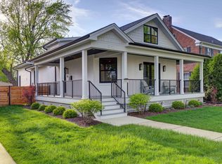 1032 S Crescent Ave, Park Ridge, IL 60068