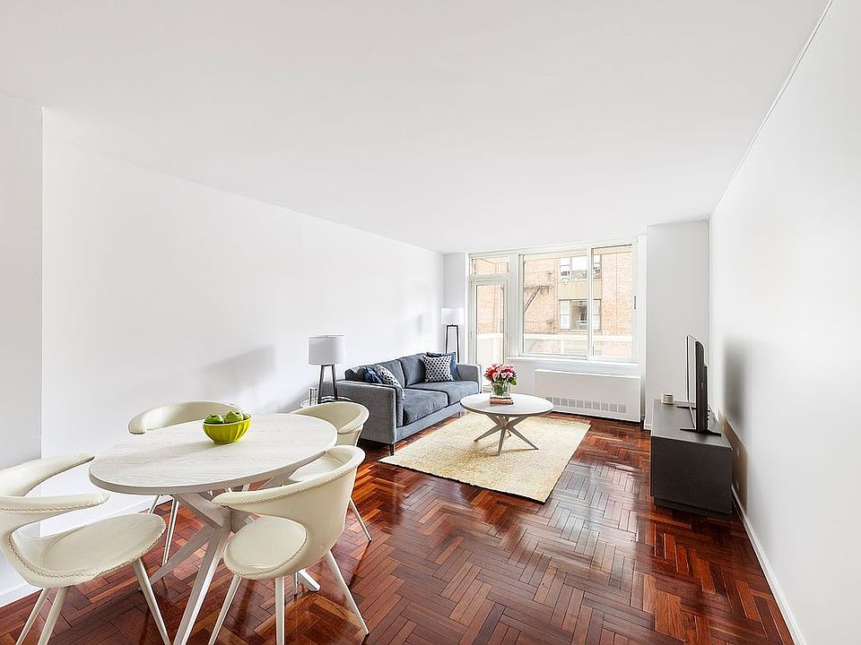 1st image of 2373 Broadway APT 932